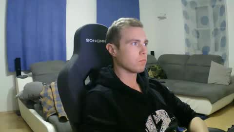 John Pearl online show from February 28, 8:46 pm