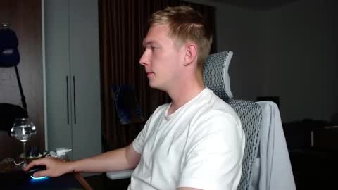 Gregblonde  Alextattoo online show from September 16, 2:09 pm