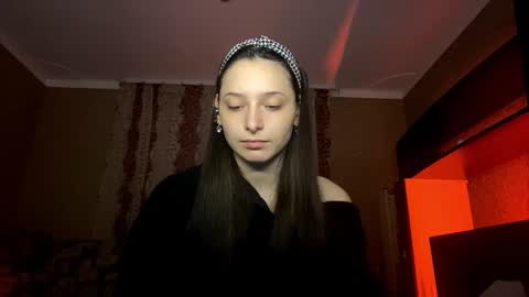 Poly online show from October 28, 3:02 pm