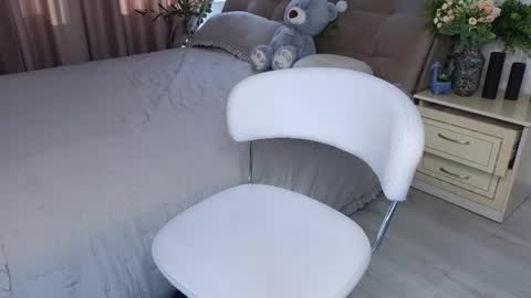 Maryana online show from September 17, 5:55 am