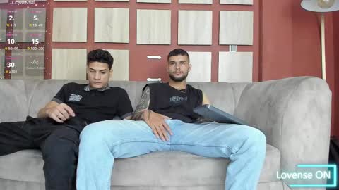 heteros men online show from March 9, 1:35 am