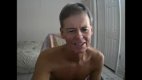 Snapshot of hewes1 chatting on September 17, 4:38 am hewes1 online show from September 17, 4:38 am