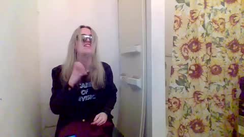 hey_mikky online show from February 11, 5:47 am