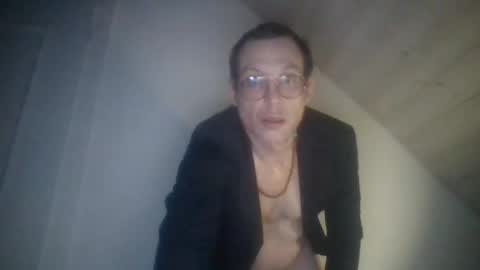 heytheresunshine339623 online show from January 4, 5:37 am