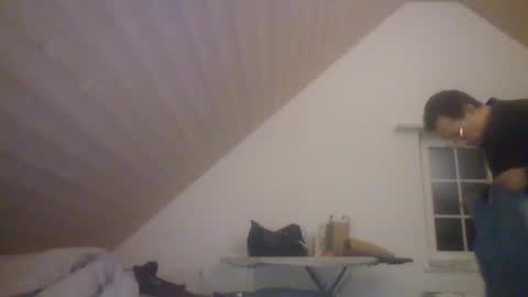 heytheresunshine339623 online show from February 23, 9:26 pm