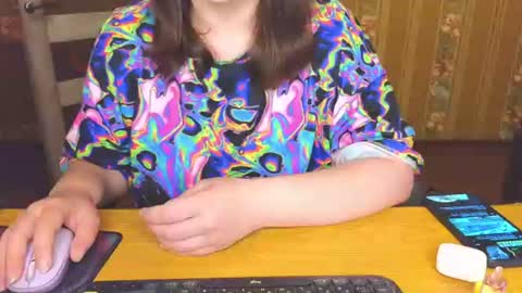 Heyy baddie online show from June 15, 3:26 pm