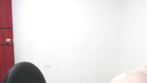 Eva online show from February 25, 1:32 pm