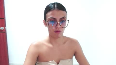 Eva online show from March 10, 1:21 pm