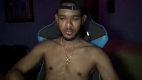 hhotcrazy online show from September 13, 7:00 am