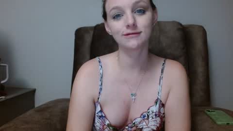 Paige online show from October 16, 1:38 am