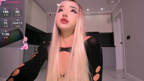 Mikio online show from February 15, 11:09 am