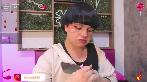 hiddenhotcake online show from February 9, 7:38 pm