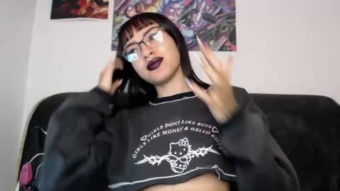 Snapshot of higanbana_666 chatting on September 21, 12:42 pm higanbana_666 online show from September 21, 12:42 pm