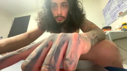 hihello300 online show from November 18, 8:28 am