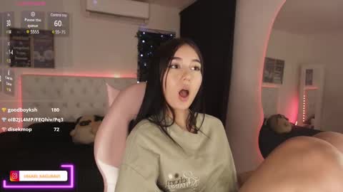 Snapshot of hikari_kagura chatting on March 3, 5:09 pm hikari_kagura online show from March 3, 5:09 pm
