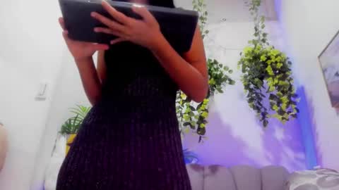 hilari_thopson online show from October 27, 7:25 pm