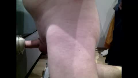 hildie85 online show from November 17, 7:22 am