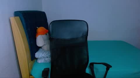      0600AM-1100AM - online show from March 3, 2:02 pm