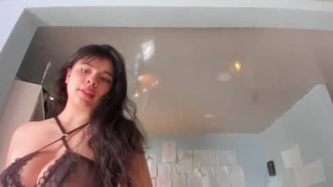 Hinnata online show from November 10, 8:11 pm