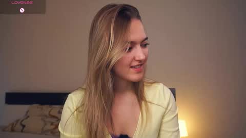 Leya Day Mary Night   PvT Open online show from September 30, 7:13 pm