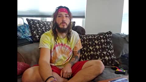 hippiejagain online show from October 27, 4:29 pm