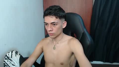 Hisokax online show from April 19, 3:40 am