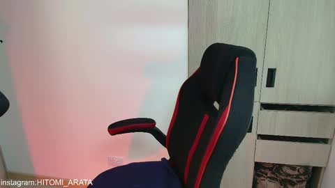 Hitomi Arata online show from February 23, 7:16 pm