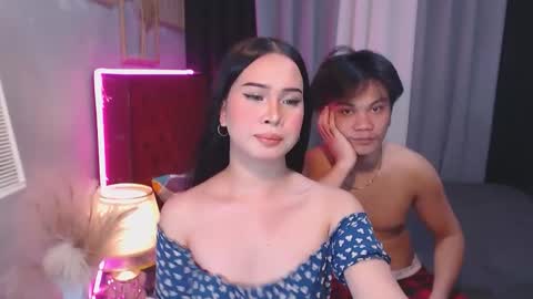 hoelymolly online show from October 25, 8:13 am