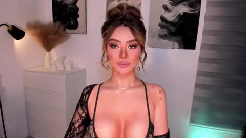 Ms. Laura online show from January 10, 12:43 pm