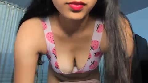 holly... online show from July 17, 5:48 pm