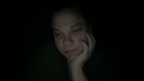 Snapshot of holly23hopefull chatting on October 30, 11:11 am Hollys Drive threw Side Of CB. online show from October 30, 11:11 am