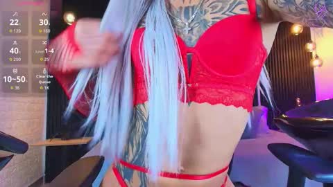 April online show from November 8, 9:18 pm