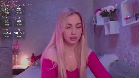 holly_molly8 online show from October 7, 6:09 am