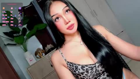 Hi Im Precious online show from May 17, 5:22 pm
