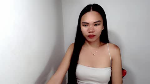 hollyhalo online show from November 9, 8:07 am