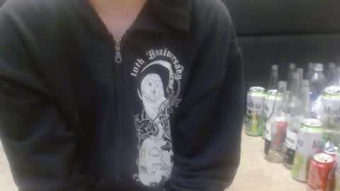 Holly Hawkes online show from October 14, 1:19 am