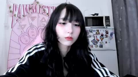 Ho Lee Sheet online show from May 24, 2:45 pm