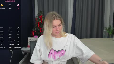 Snapshot of holy_alexa chatting on January 7, 1:57 pm Alexa online show from January 7, 1:57 pm