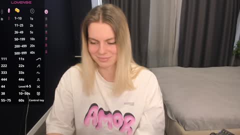 Snapshot of holy_alexa chatting on January 31, 7:18 am Alexa online show from January 31, 7:18 am
