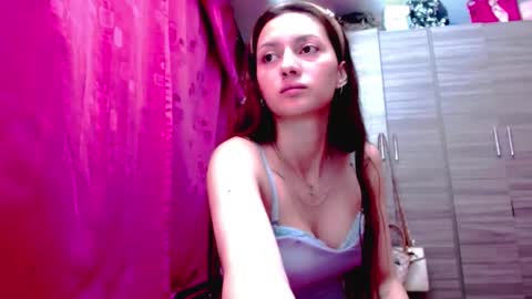 Juli online show from February 14, 3:31 am