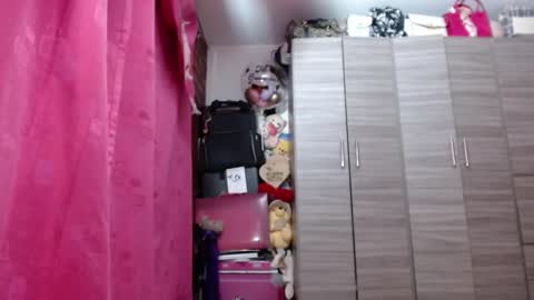 Juli online show from March 2, 5:08 am