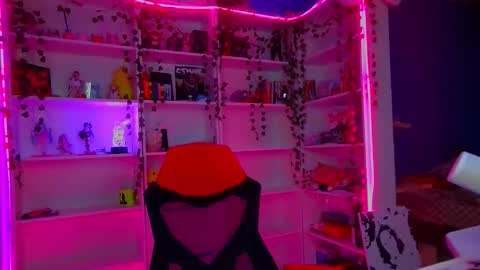 Rumi online show from October 1, 11:42 am