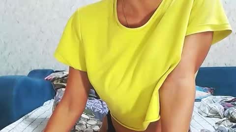 HolyJulie online show from November 25, 6:50 pm