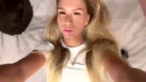 Snapshot of homepleasure chatting on September 17, 1:58 pm Letty Stephen online show from September 17, 1:58 pm