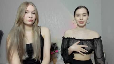 Lilith and Ellie  online show from March 4, 7:43 pm