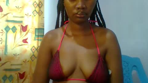 honey_beb online show from May 16, 10:47 am
