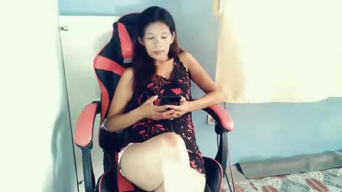 honey_mollyxx online show from May 16, 2:08 am