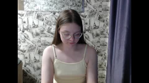 Lina online show from March 4, 2:42 pm