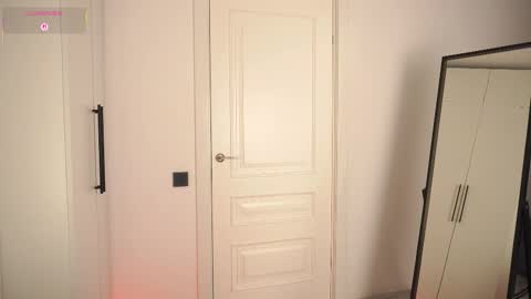 honey_pixie online show from October 31, 10:21 pm