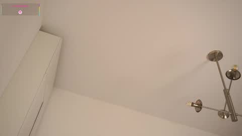 honey_pixie online show from September 18, 11:09 pm